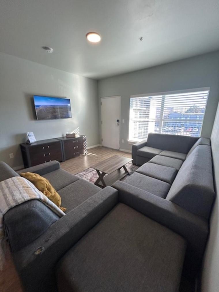 Bringham'S Mill Apartments Perfect For Groups Full Kitchen Gym And Free Parking Rexburg Exterior photo
